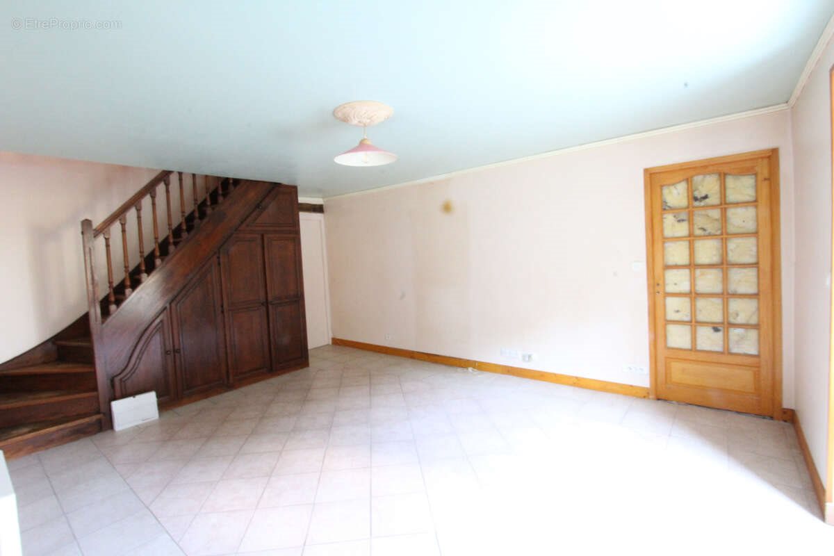 Maison à vendre, 200m², Châteauneuf-Val-de-Bargis