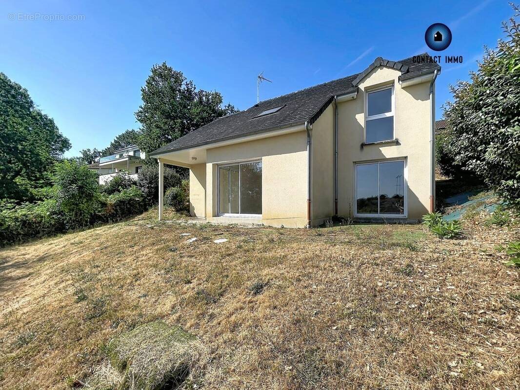 Maison à vendre, 89m², Dampniat