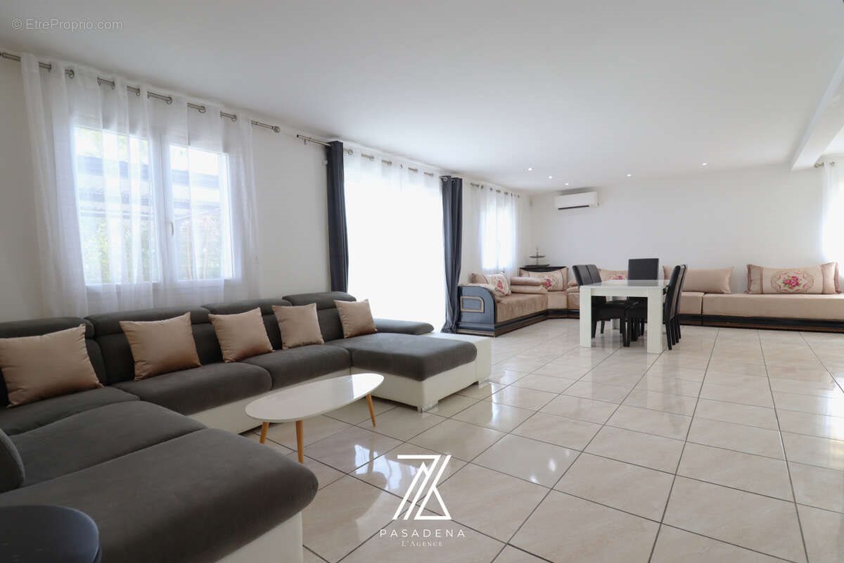 Maison à vendre, 156m², Frontignan