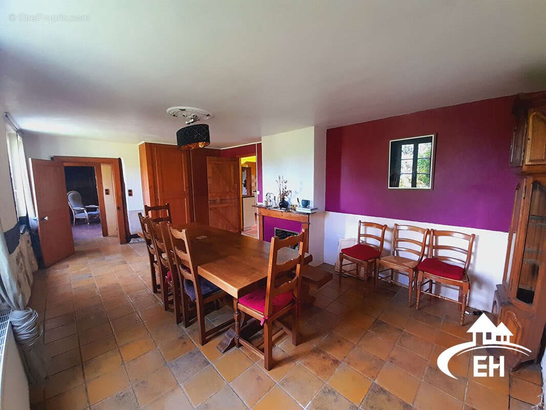 Maison à vendre, 141m², L'Aigle