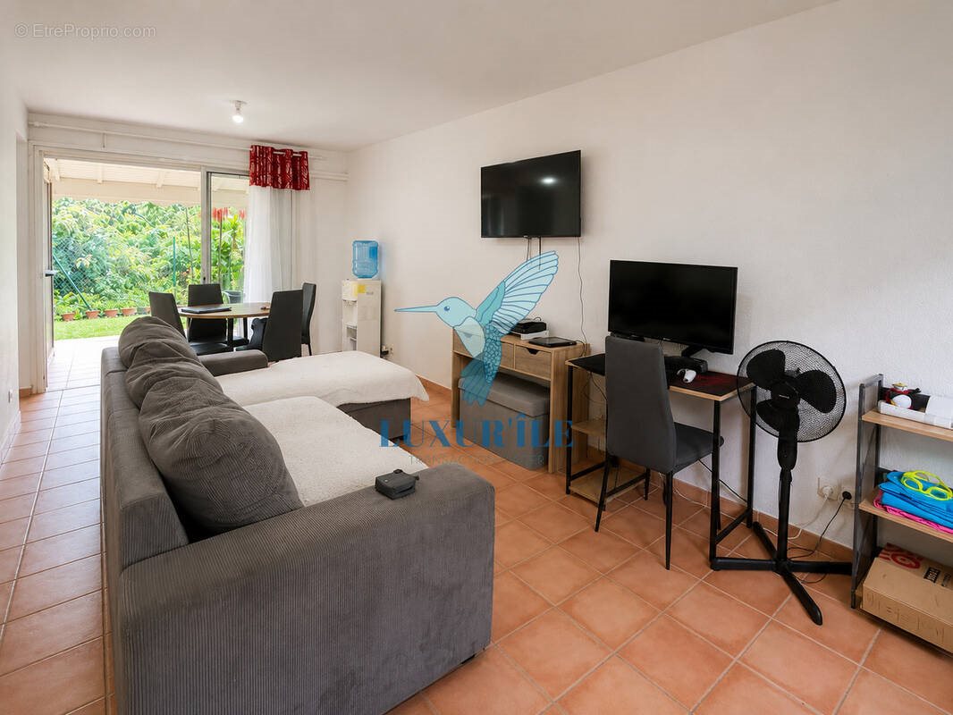 Appartement à vendre, 92m², Gourbeyre