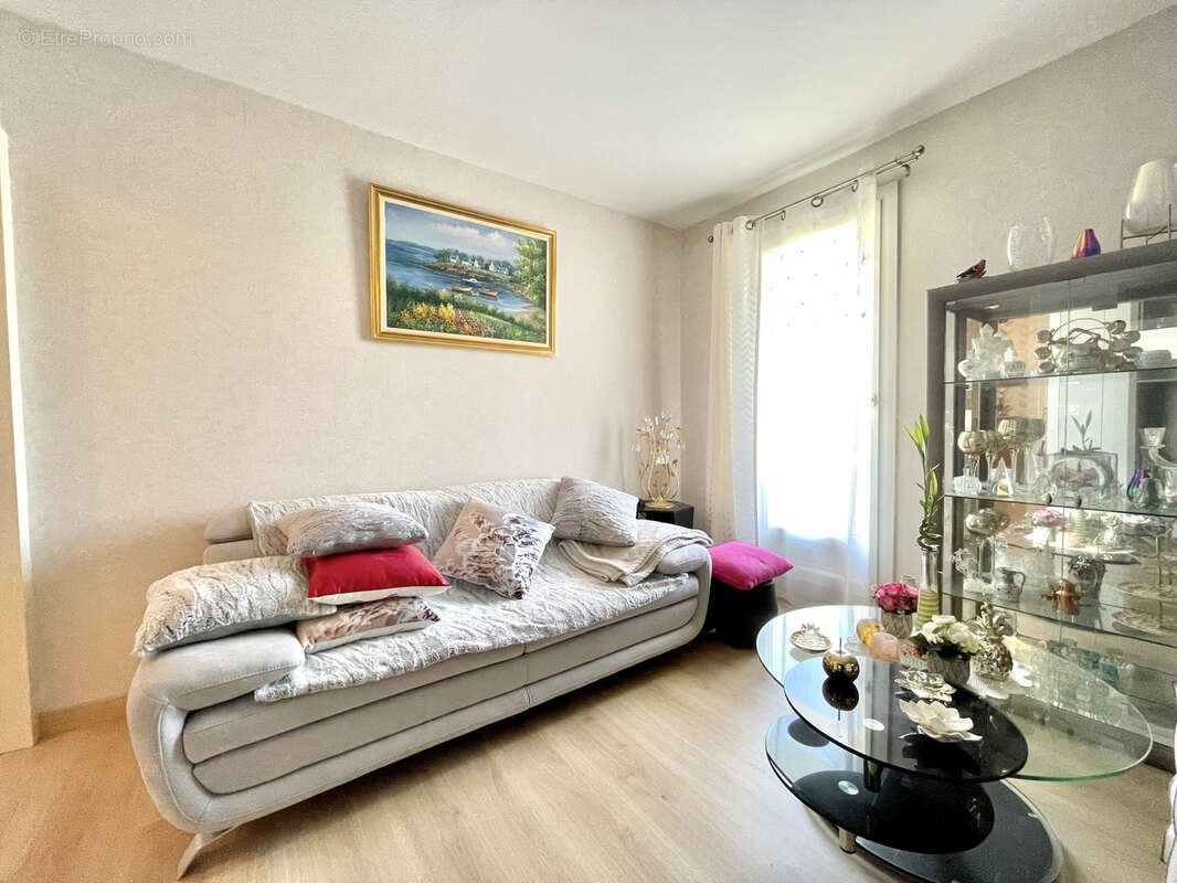 Appartement à vendre, 57m², Hérouville-Saint-Clair