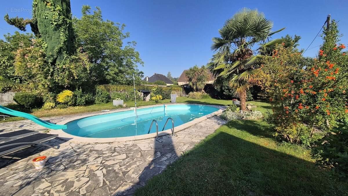 Maison à vendre, 138m², Asson