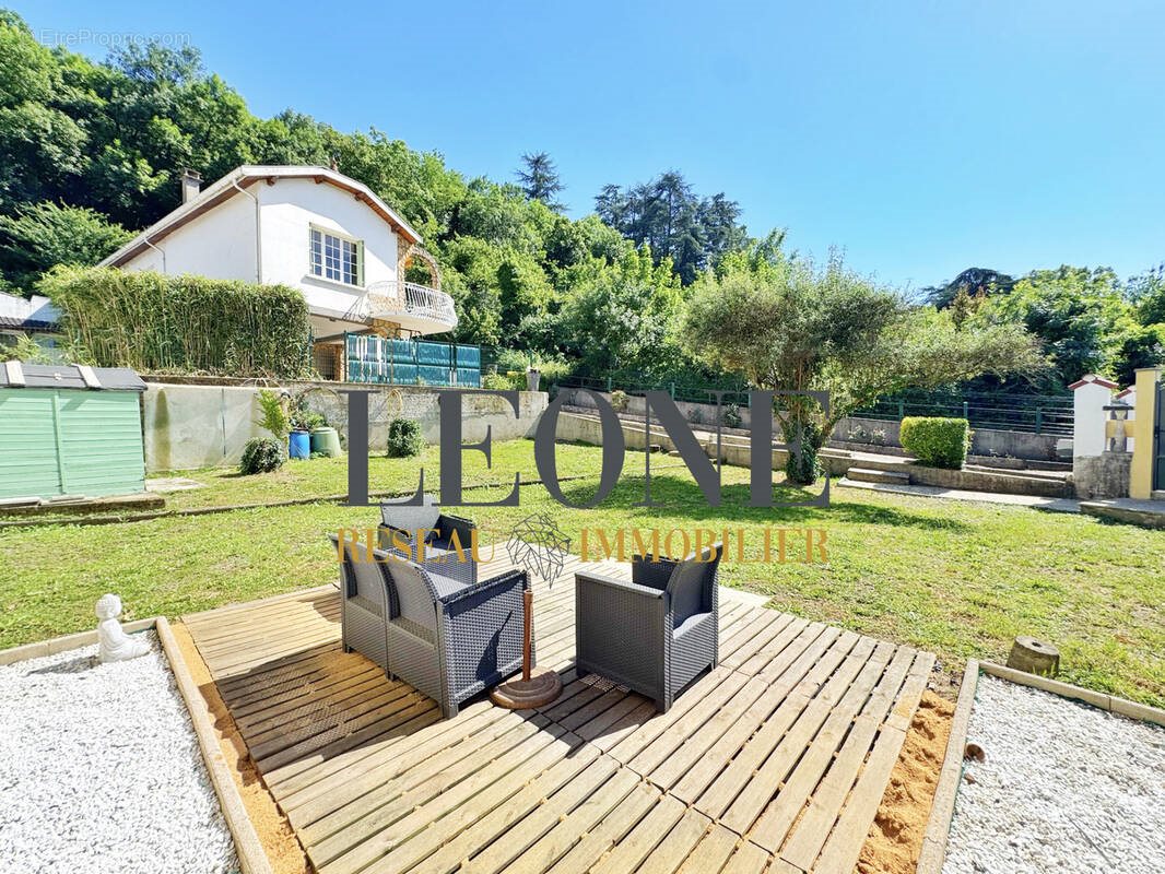Maison à vendre, 97m², Châteauneuf