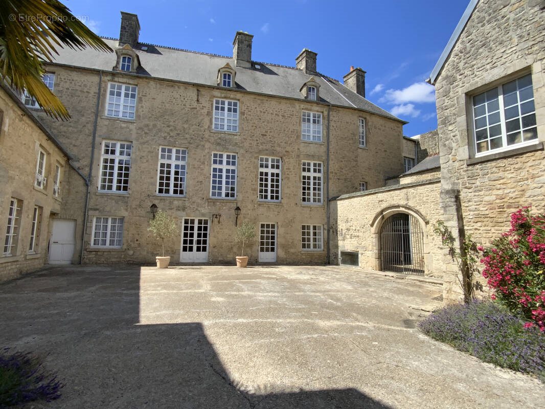 Maison à vendre, 370m², Valognes