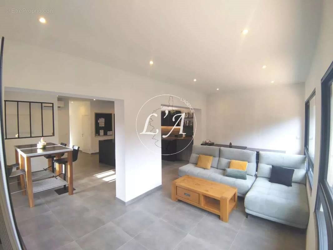 Appartement à vendre, 107m², Cauro