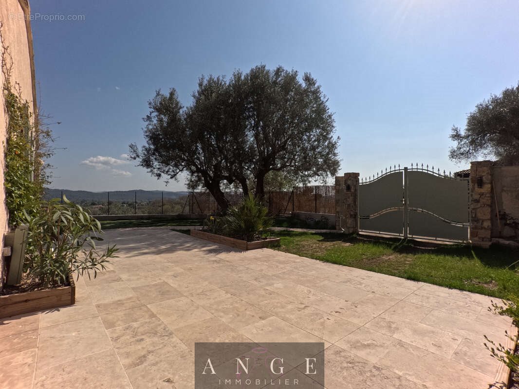 Maison à vendre, 90m², La Farlède