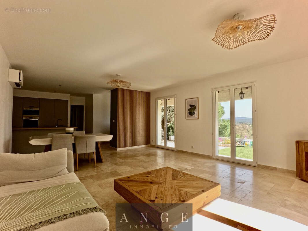 Maison à vendre, 90m², La Farlède