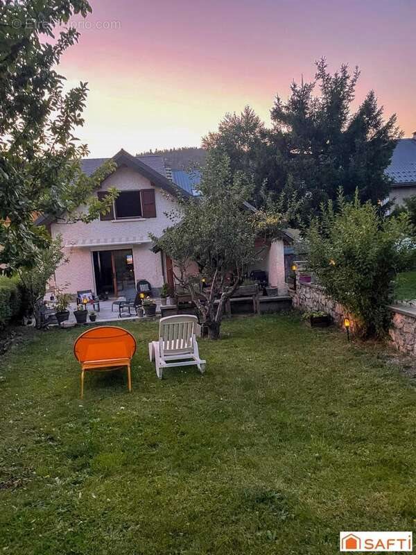 Maison à vendre, 112m², Corrençon-en-Vercors