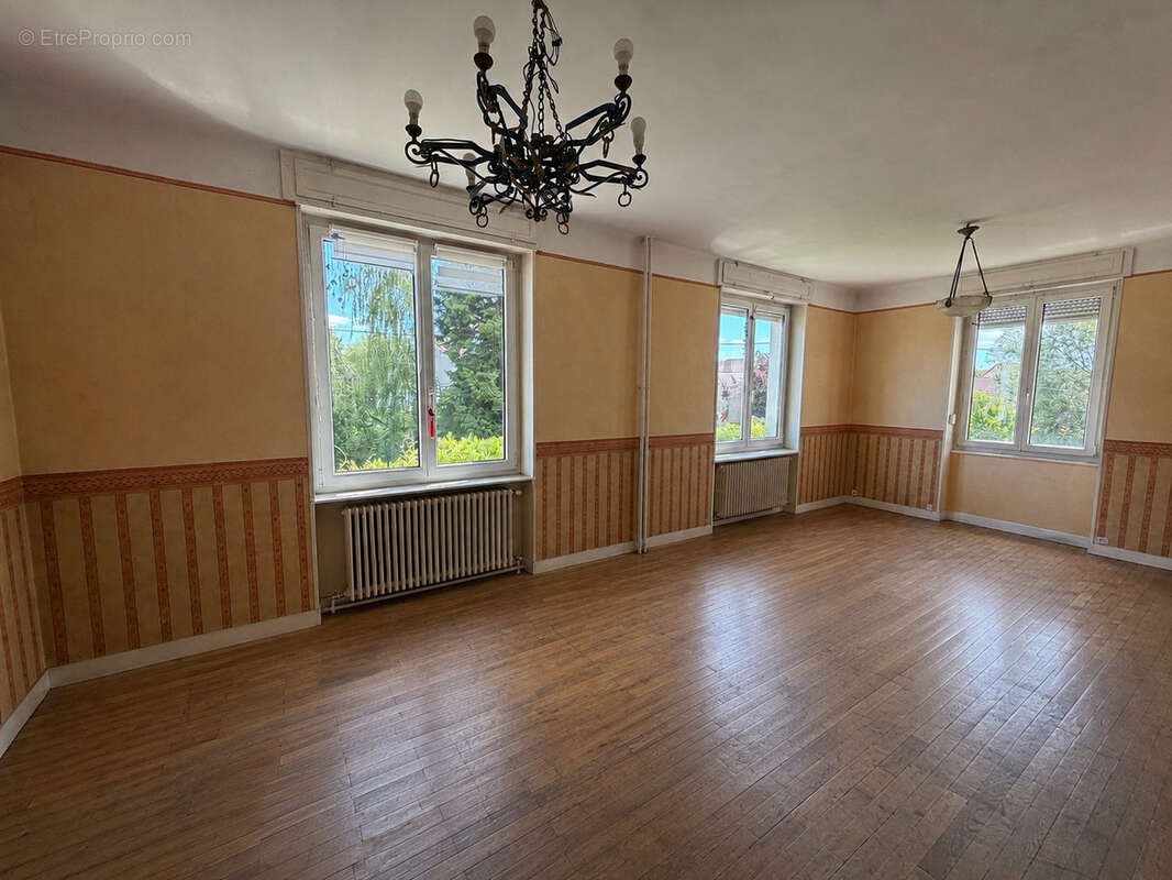 Maison à vendre, 149m², Longeville-lès-Metz