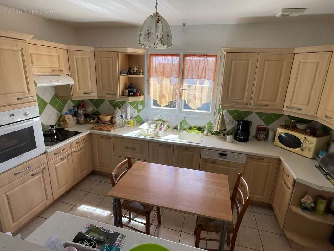 Maison à vendre, 92m², Tercé