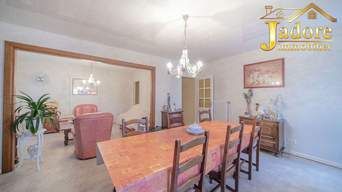 Appartement à vendre, 189m², Raon-l'Étape