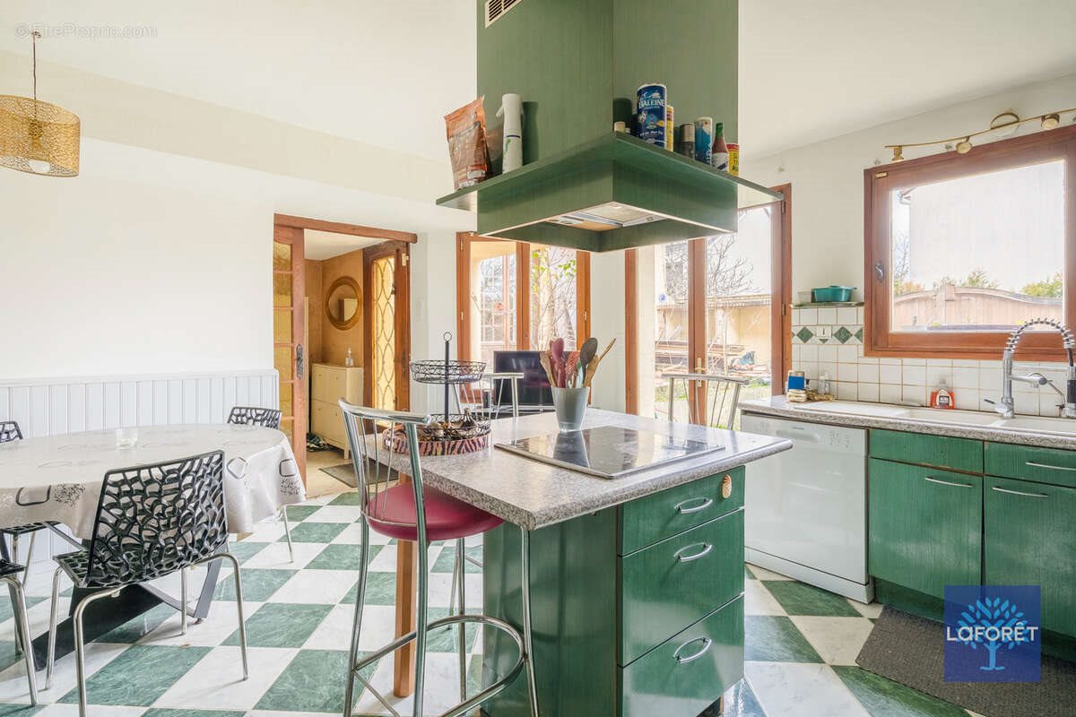 Maison à vendre, 146m², Le Blanc-Mesnil