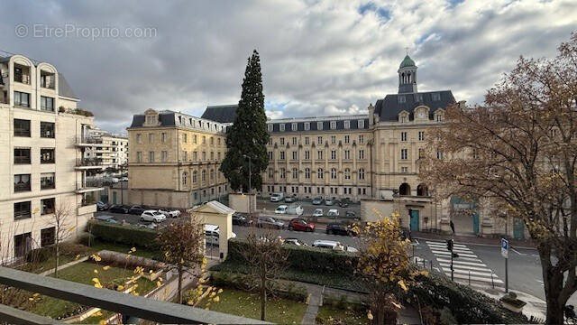 Appartement à vendre, 67m², Issy-les-Moulineaux