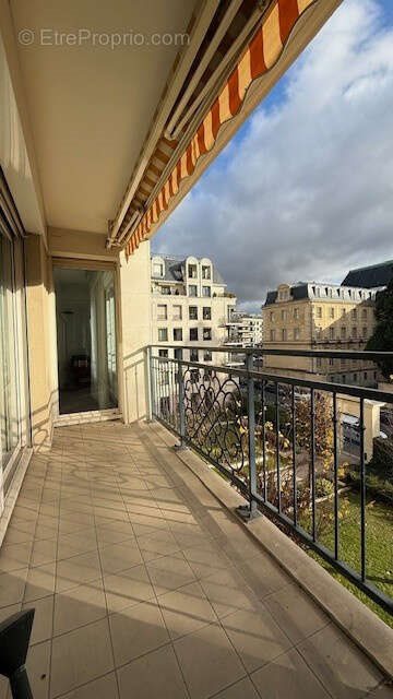Appartement à vendre, 67m², Issy-les-Moulineaux