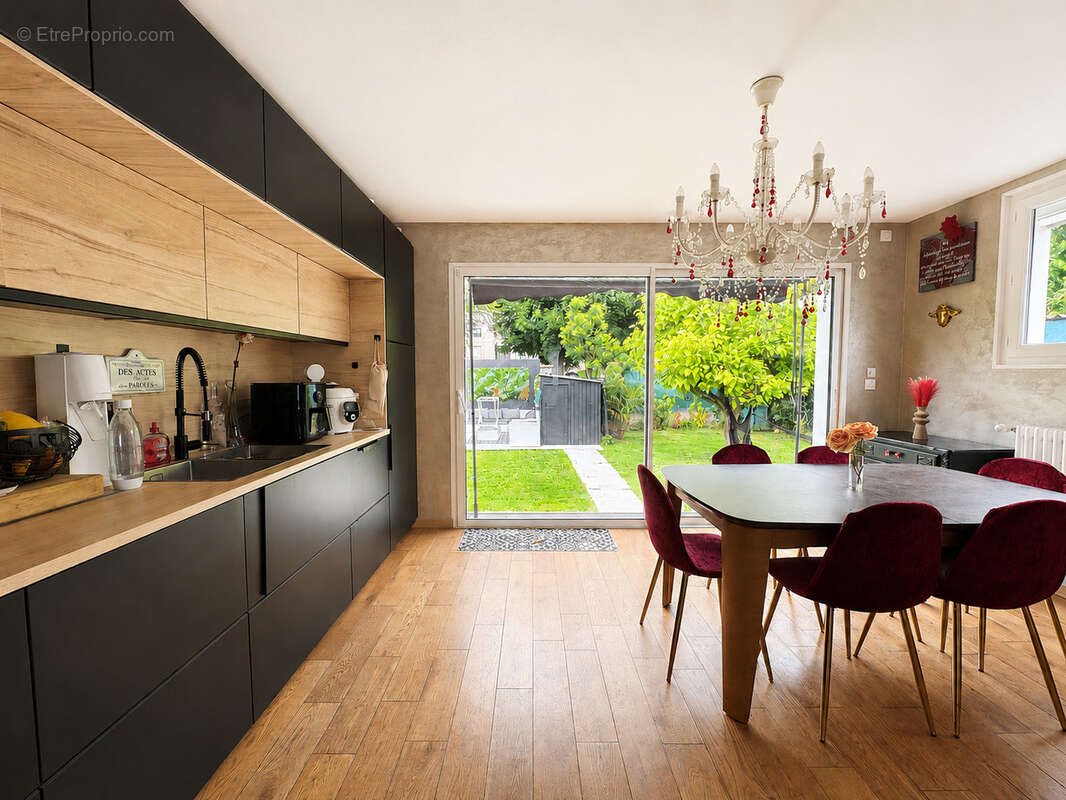 Maison à vendre, 110m², Caen