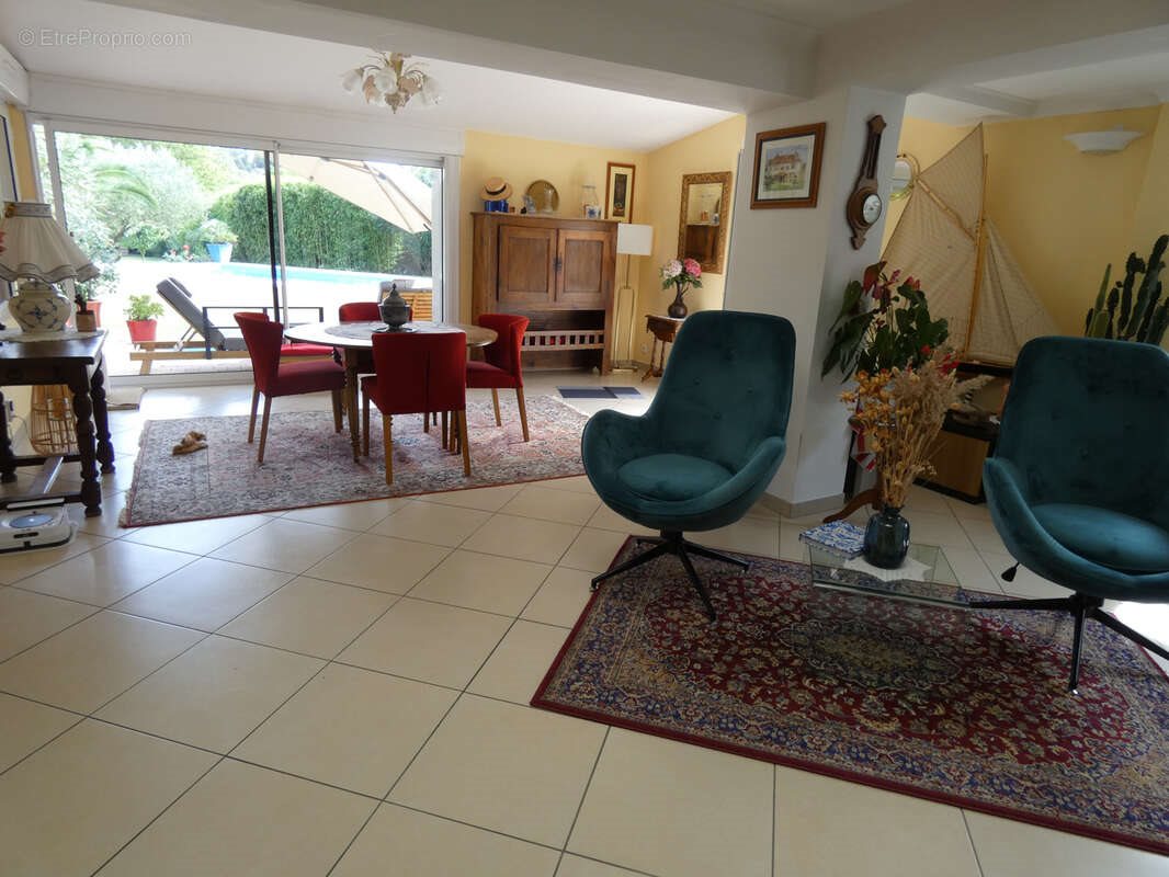 Maison à vendre, 220m², Alès