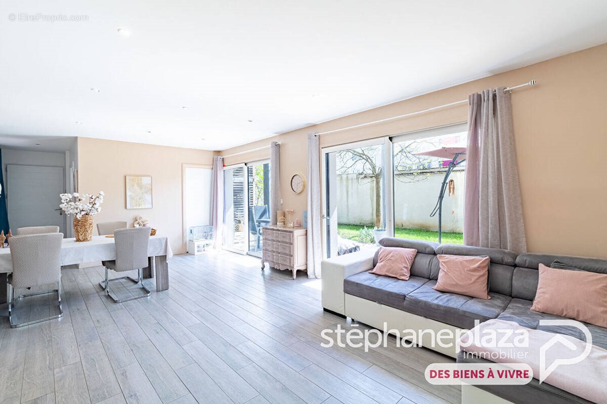 Appartement à vendre, 85m², Bourg-en-Bresse