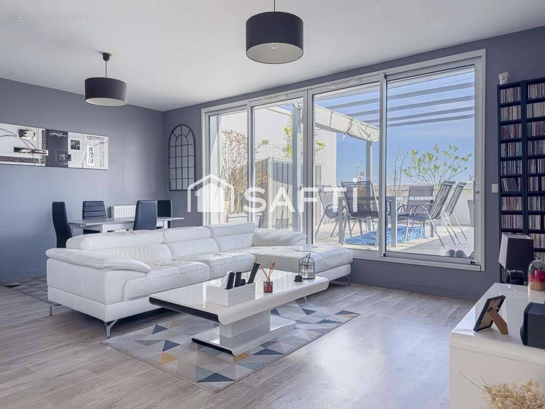 Appartement à vendre, 103m², Bègles