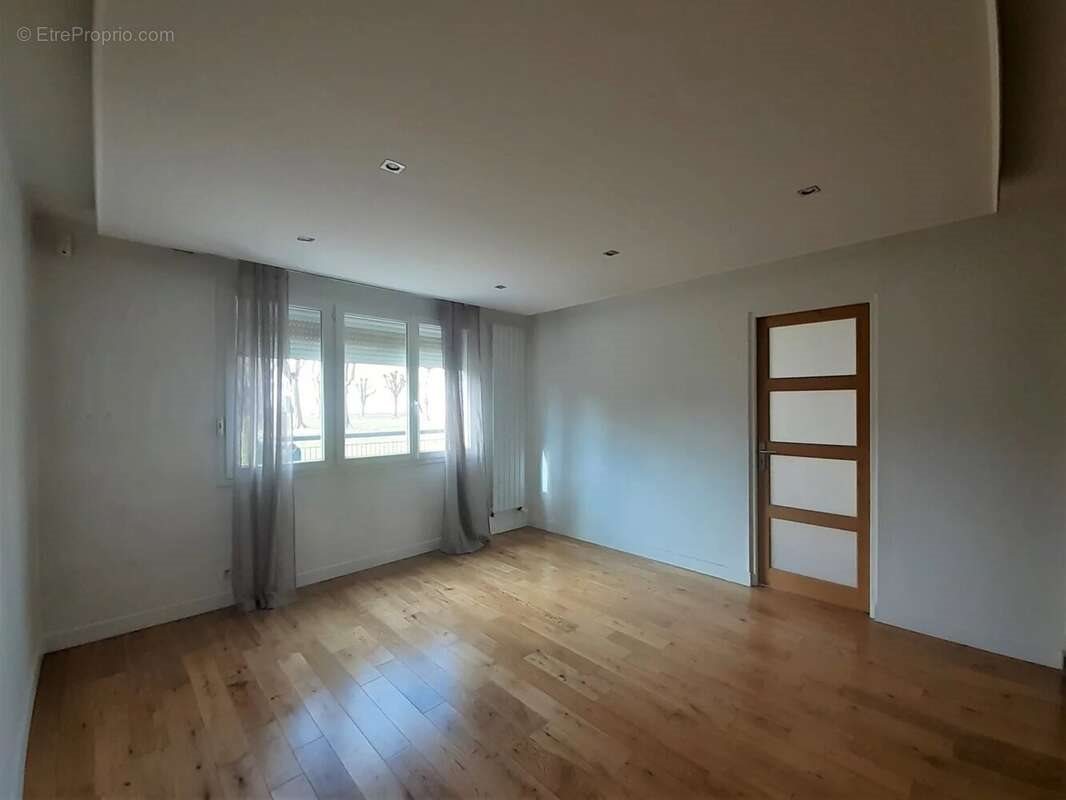 Appartement à vendre, 52m², Houilles