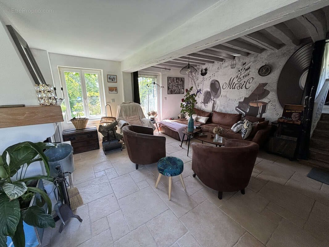 Maison à vendre, 156m², Châteauneuf-en-Thymerais