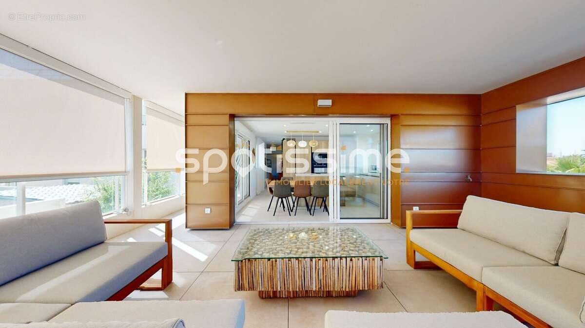 Appartement à vendre, 122m², Agde (Cap d'Agde)
