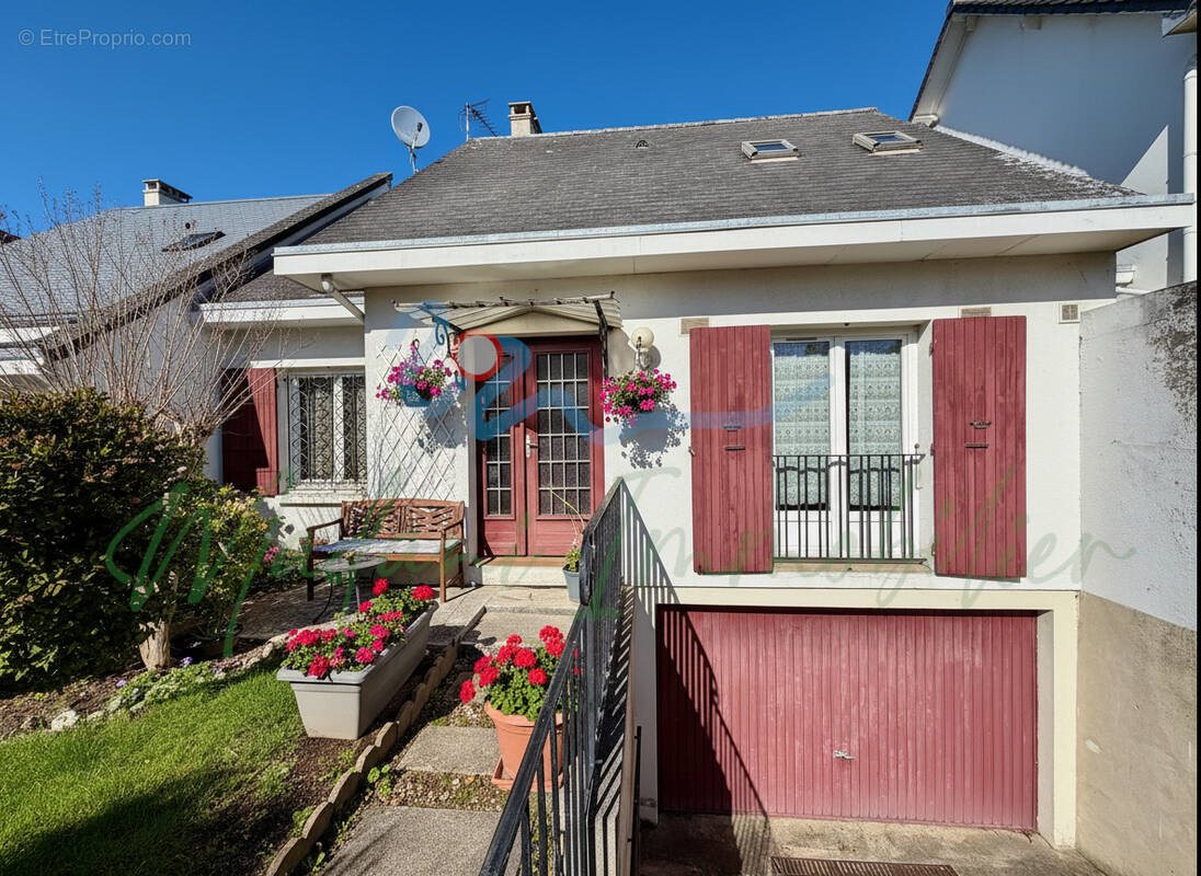 Maison à vendre, 108m², Rosny-sur-Seine