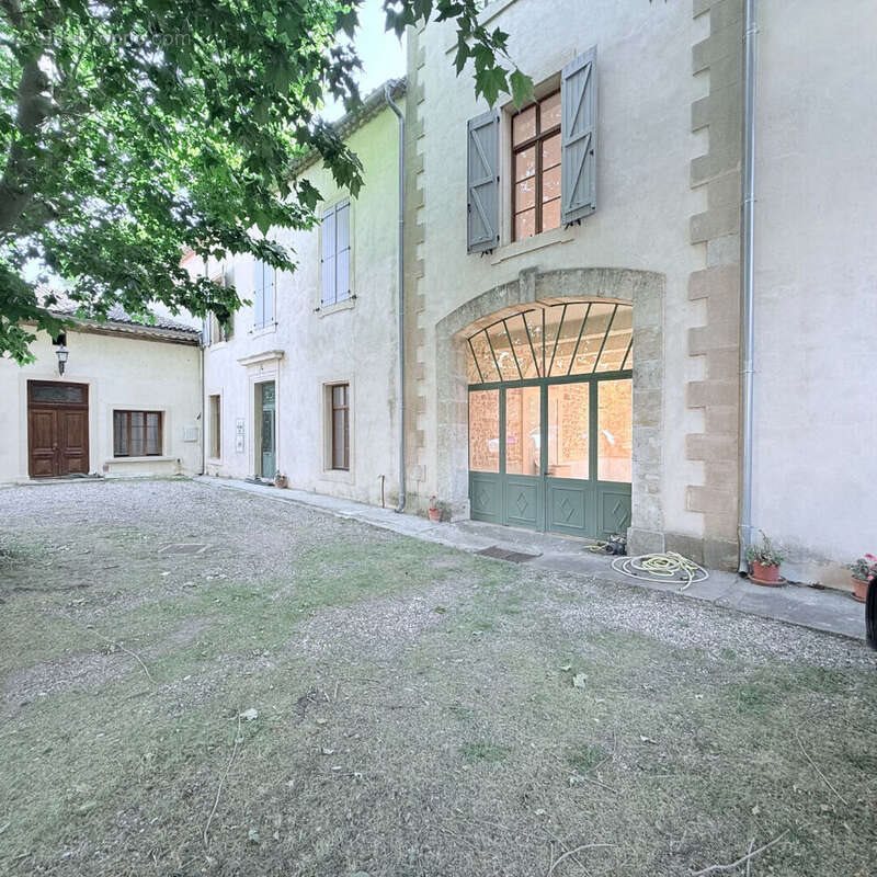 Maison à vendre, 781m², Puisserguier