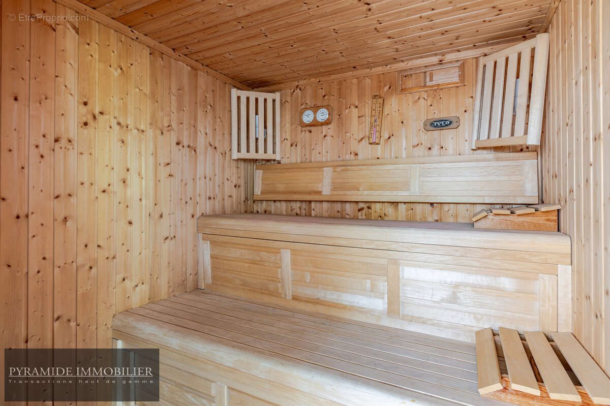 Maison à vendre, 300m², La Wantzenau