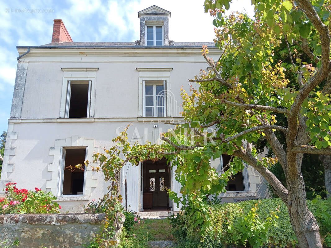 Maison à vendre, 232m², Thésée