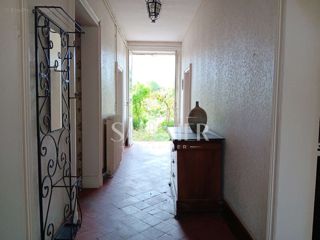 Maison à vendre, 232m², Thésée