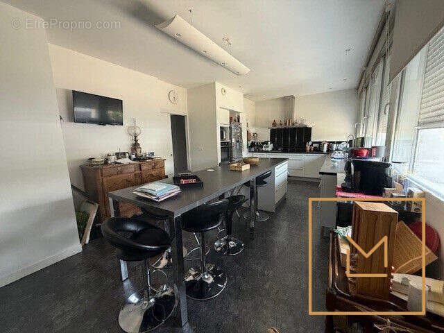 Maison à vendre, 270m², Hérouville-Saint-Clair