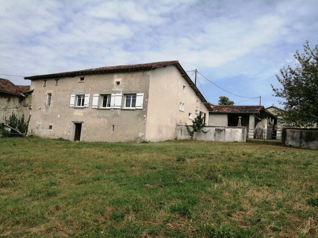 Maison à vendre, 83m², Saint-Séverin