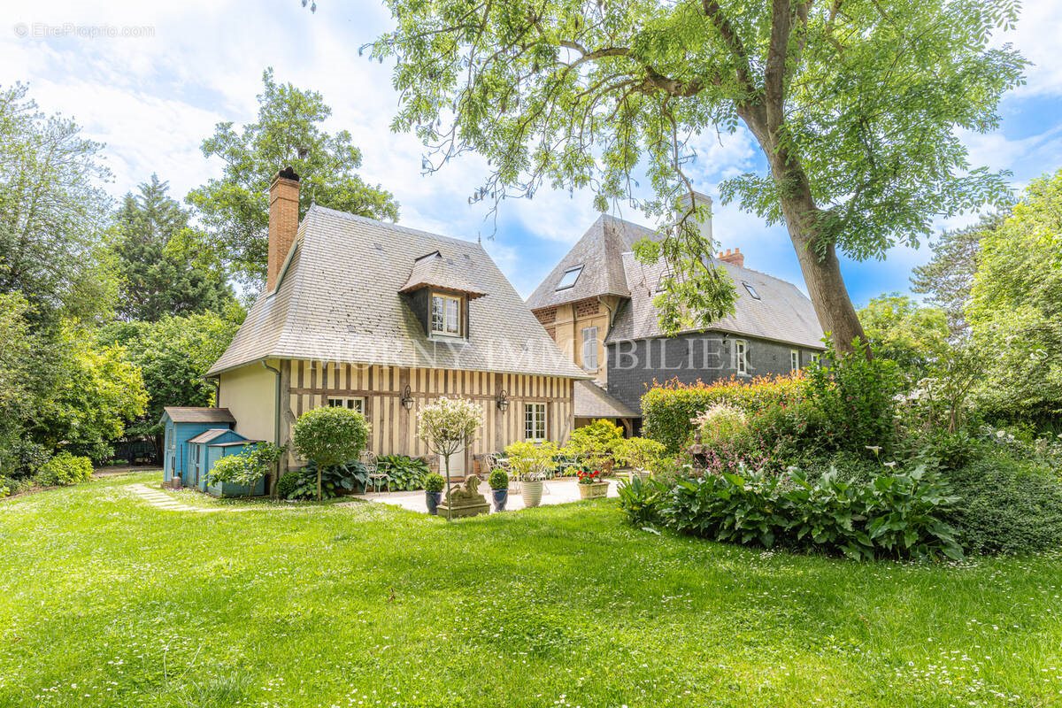 Maison à vendre, 324m², Tourgéville