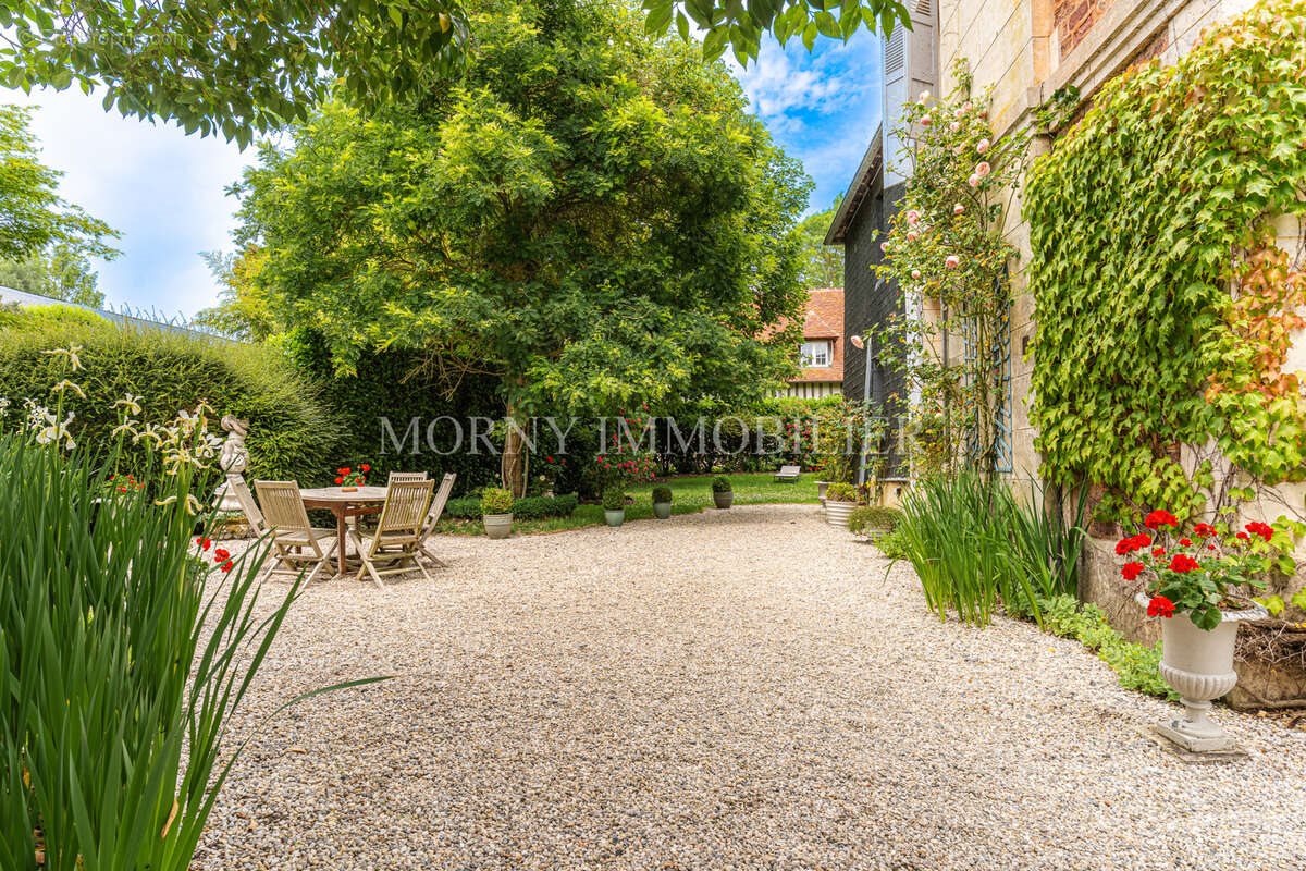 Maison à vendre, 324m², Tourgéville