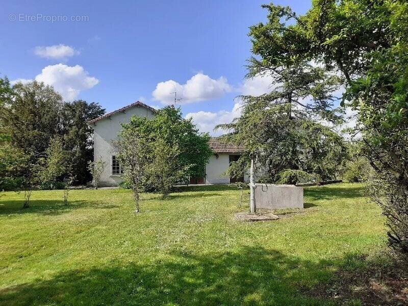Maison à vendre, 75m², Nérignac