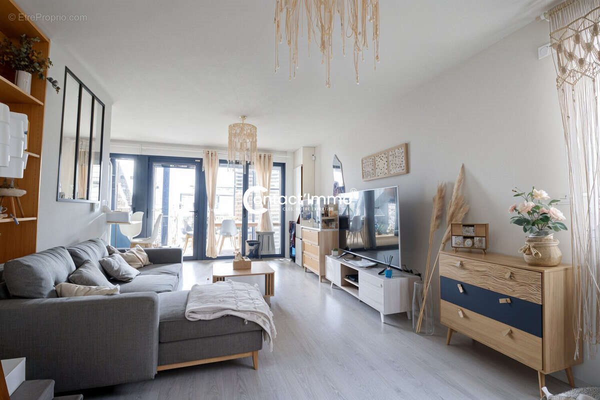 Appartement à vendre, 56m², Cébazat