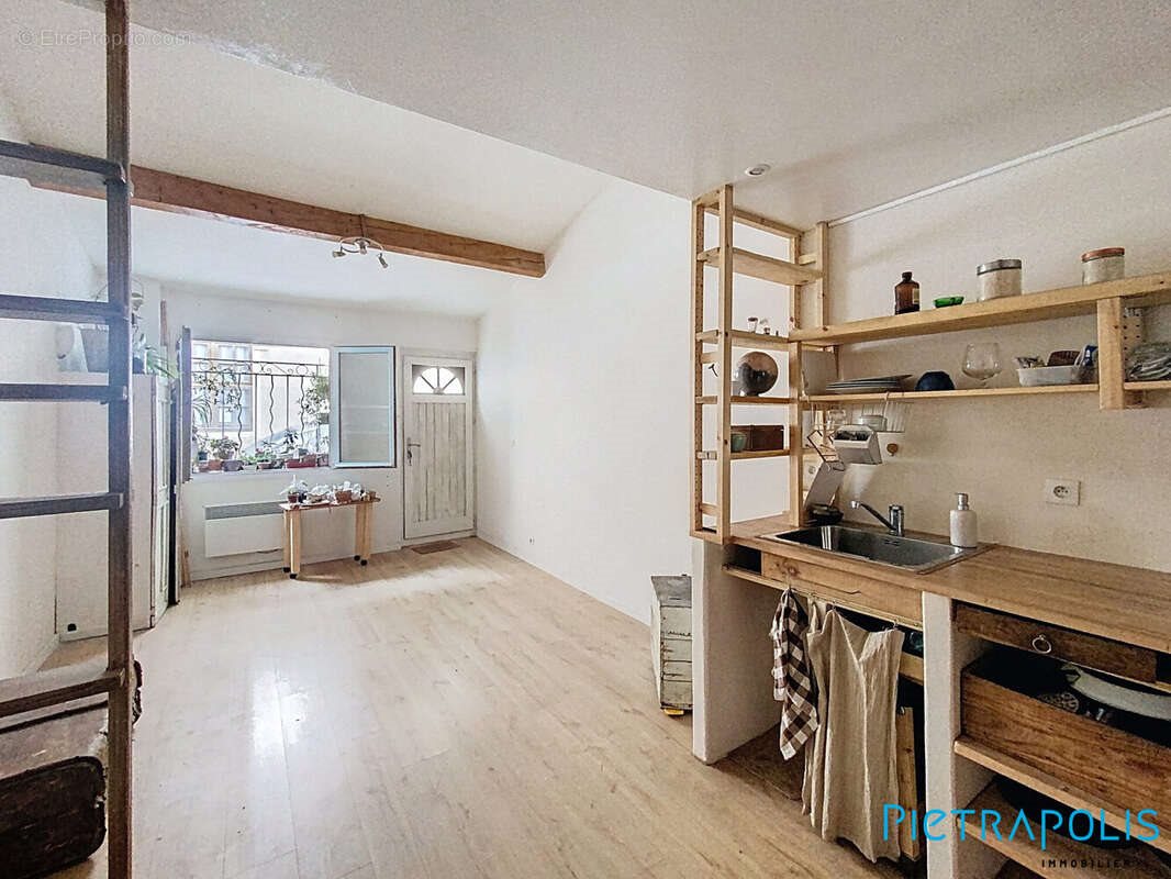 Appartement à vendre, 34m², Sète