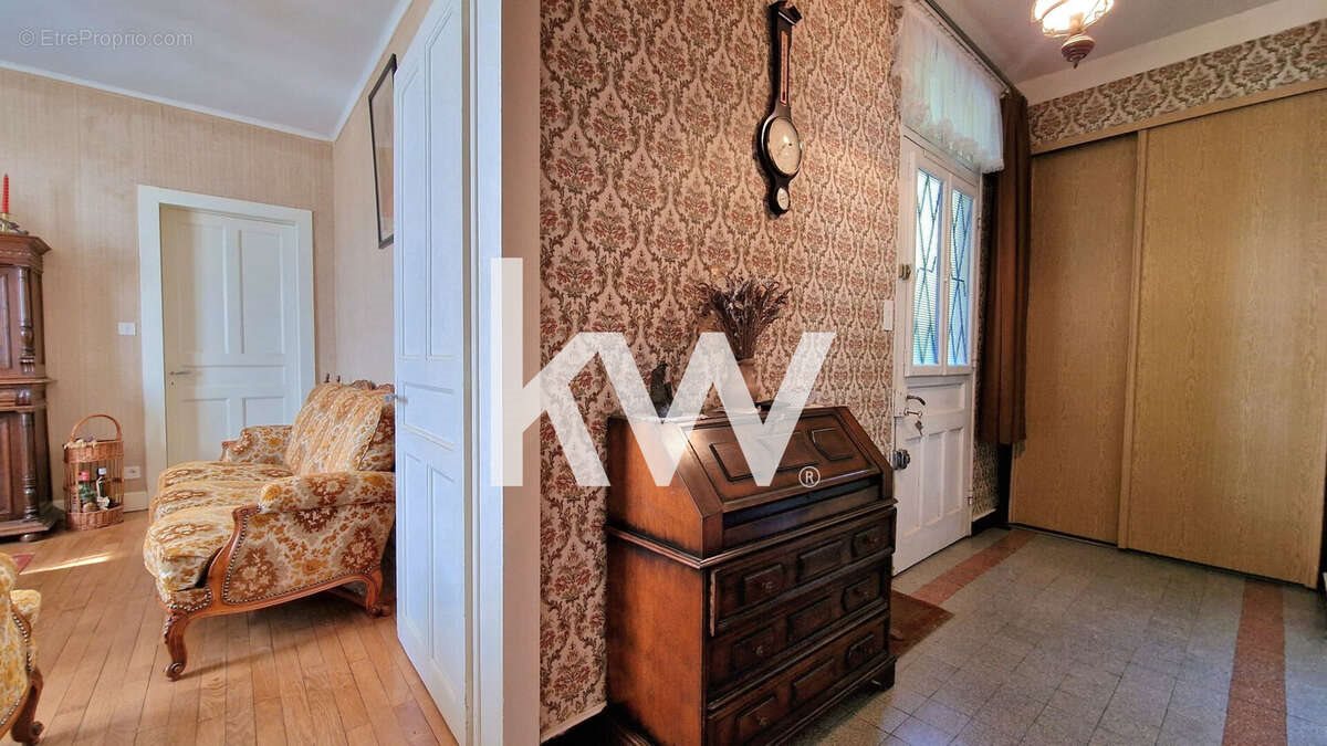 Maison à vendre, 104m², Mouchard