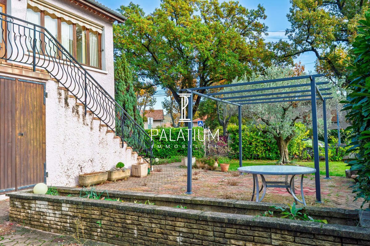Maison à vendre, 132m², Château-Arnoux-Saint-Auban
