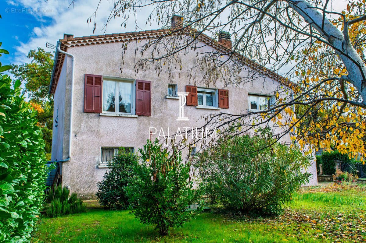 Maison à vendre, 132m², Château-Arnoux-Saint-Auban