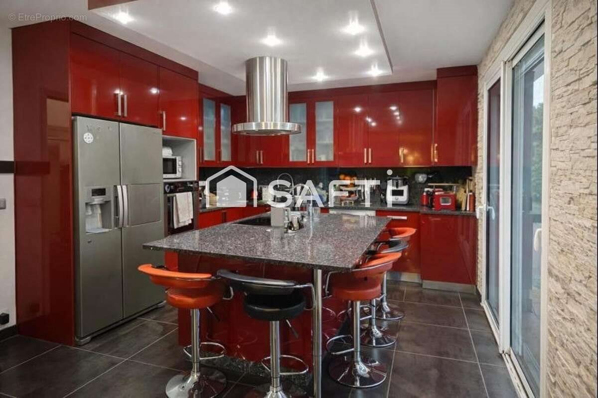 Maison à vendre, 118m², Bondy