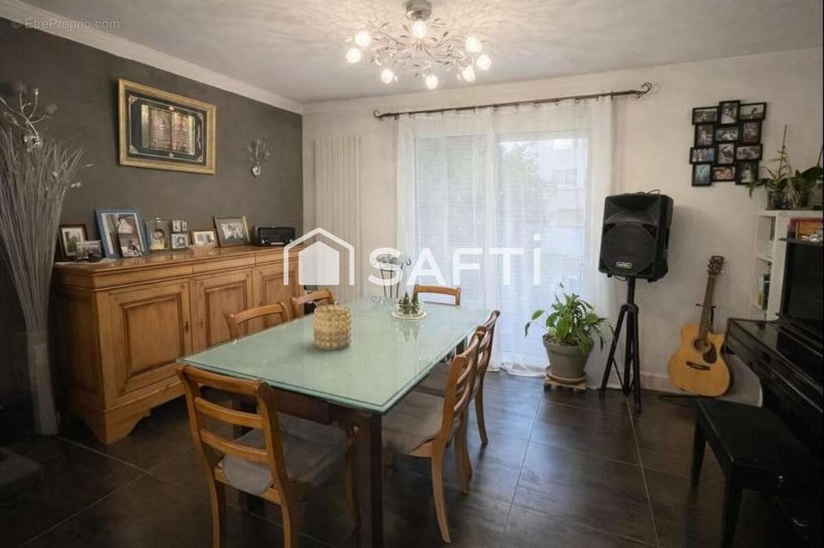 Maison à vendre, 118m², Bondy