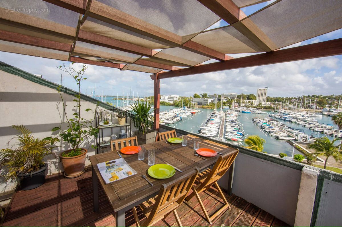 Appartement à vendre, 104m², Pointe-à-Pitre