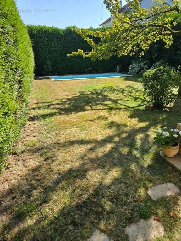 Maison à vendre, 202m², Le Creusot