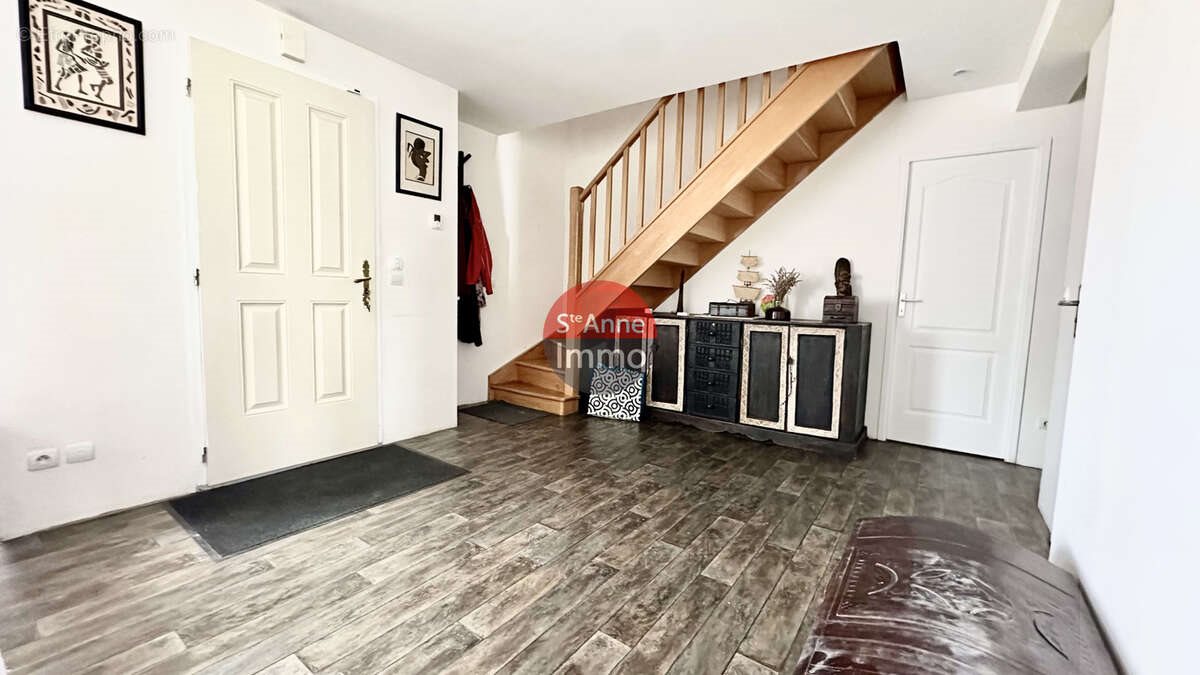 Maison à vendre, 155m², Wavignies