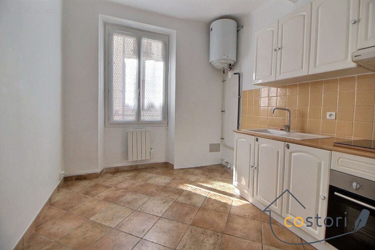 Appartement à vendre, 38m², Trans-en-Provence