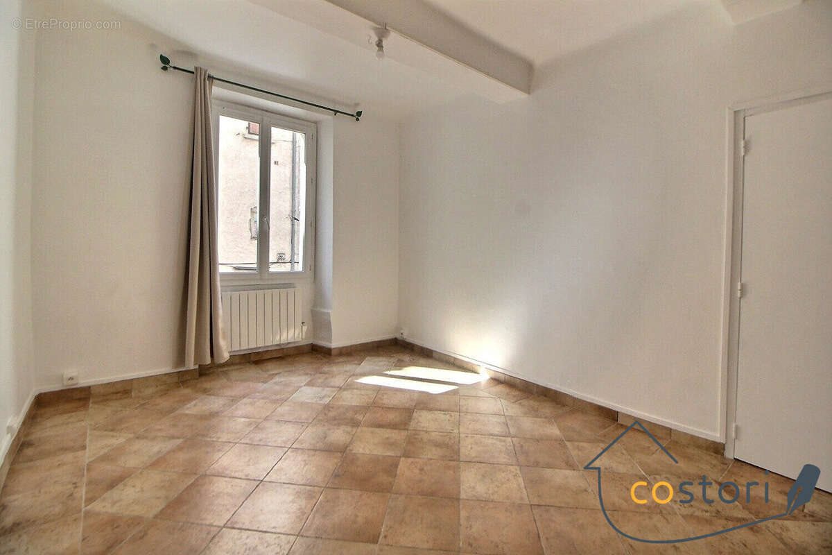 Appartement à vendre, 38m², Trans-en-Provence