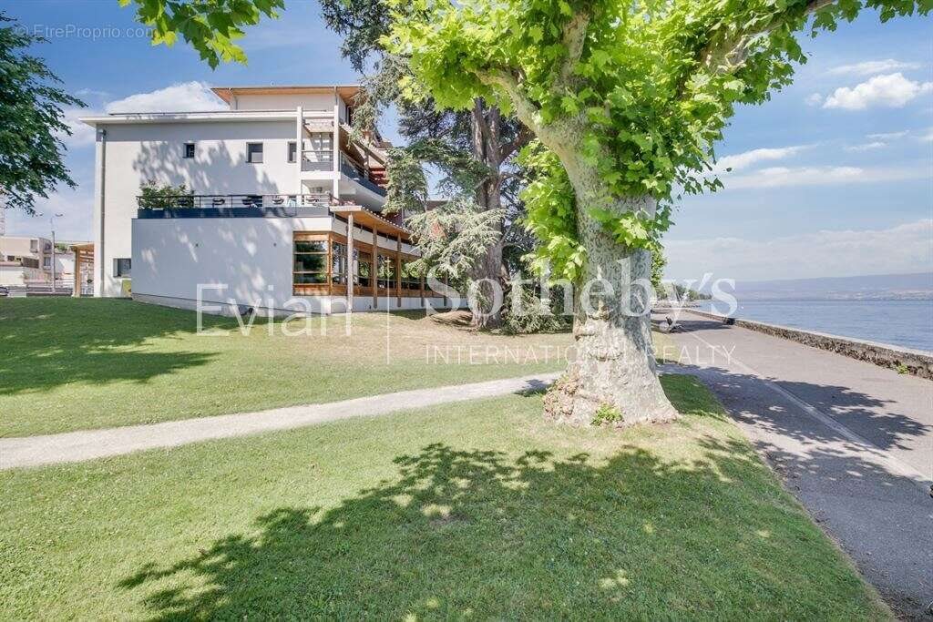Appartement à vendre, 71m², Evian-les-Bains