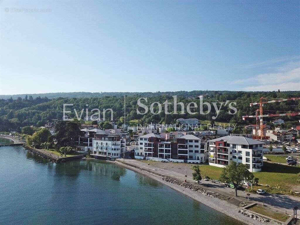 Appartement à vendre, 71m², Evian-les-Bains